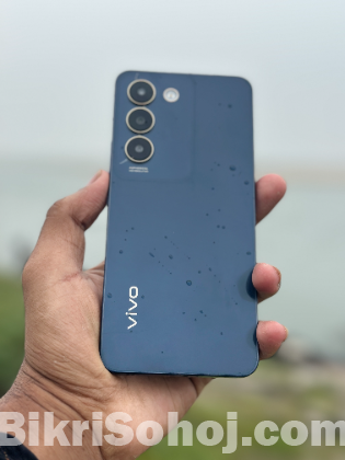 Vivo y200e